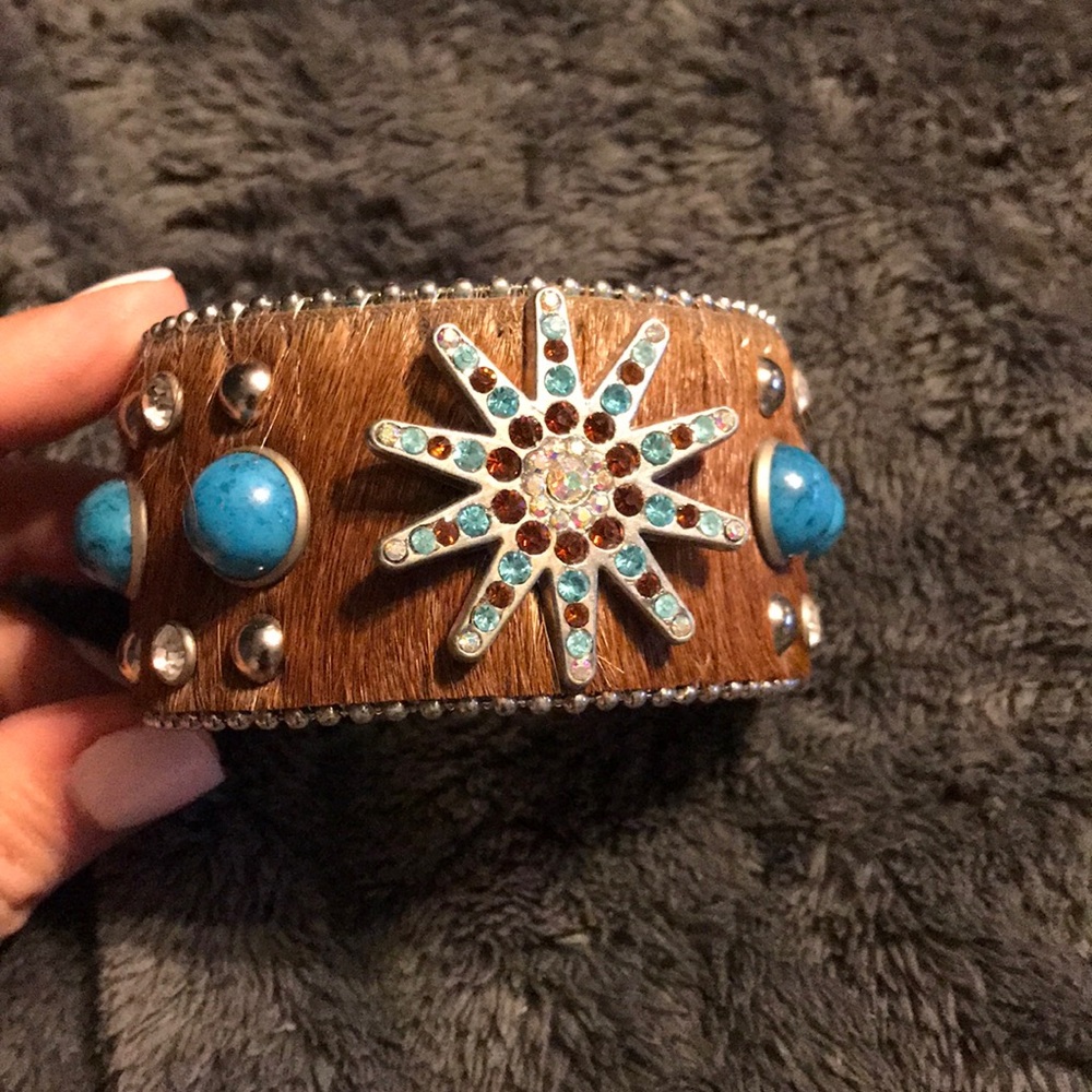Ladies fashion bracelet. Brown, turquoise, studded